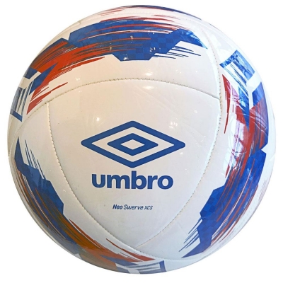 UMBRO Neo Swerve, Fotboll